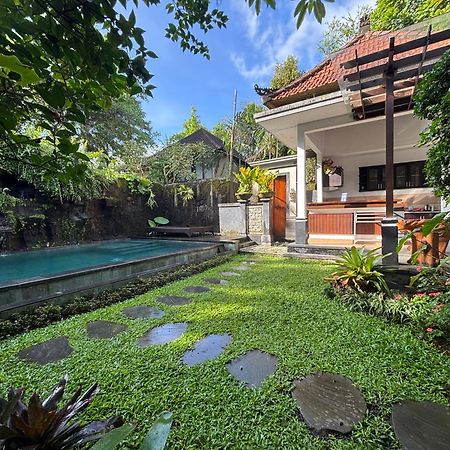 Bumbung Sari Villa Ubud Dış mekan fotoğraf